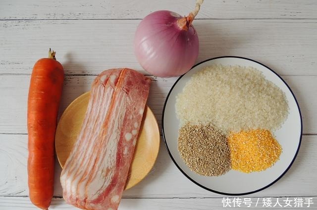 胡萝卜|换着花样吃米饭,美味饱腹配料多,比寿司简单,当早餐正合适