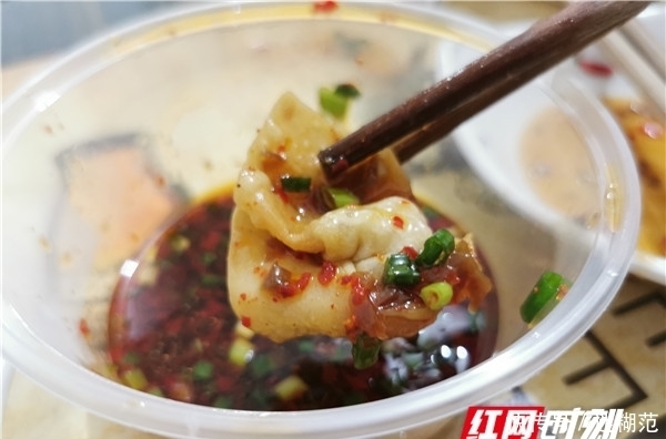 小店|素素这周吃了啥:爱吃馄饨的我,分享两家小店