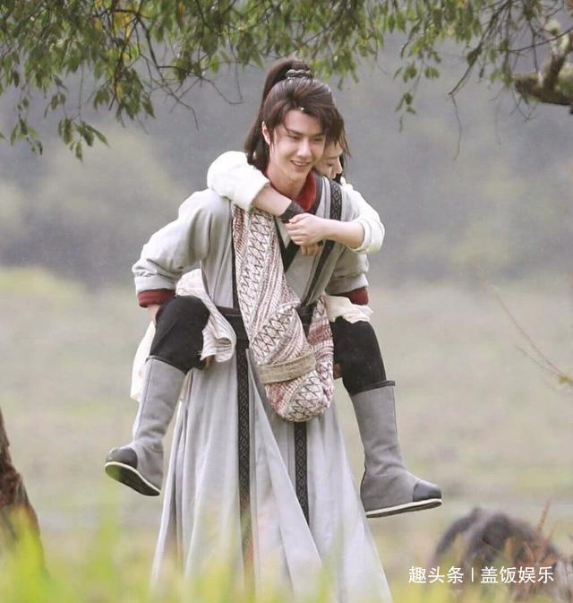 了为|赵丽颖翻车了为王一博新综宣传闹笑话,自称忠实观众却弄错名字