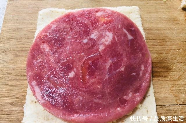 芝士碎|早餐不知道吃什么好试试吐司面包的2种花式吃法,简单还好吃