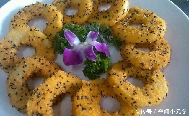 傻傻的|吃苹果,别再傻傻的生啃了,今天就教你3种苹果的新吃法