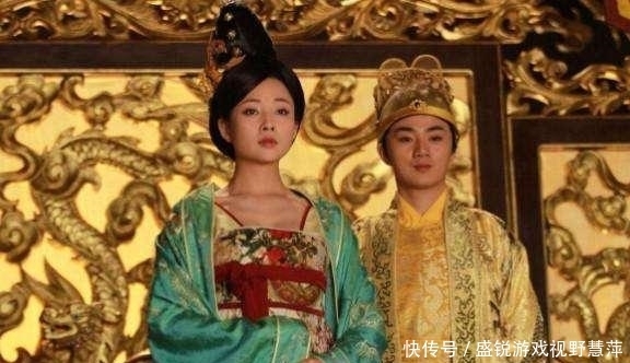  当晚|皇帝为了羞辱丞相, 把自己50岁乳母嫁给他, 当晚他激动的大喊万岁
