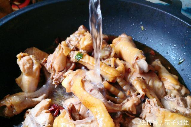 乌脚鸡|中伏,天热湿气重,这两搭配好下饭,鲜香不腥味道赞,做法也不难