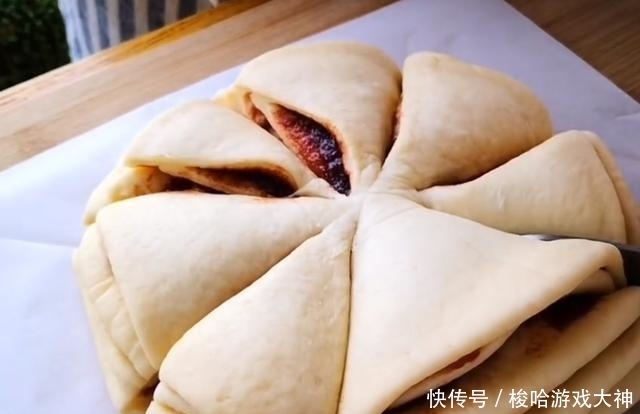 面粉|面粉里加两盒酸奶,不烤,不蒸,也不烙,简单一做,比面包还好吃