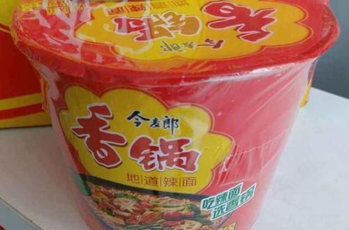 实惠|在超市的5种“尴尬”方便面,明明好吃又实惠,可惜却无人问津