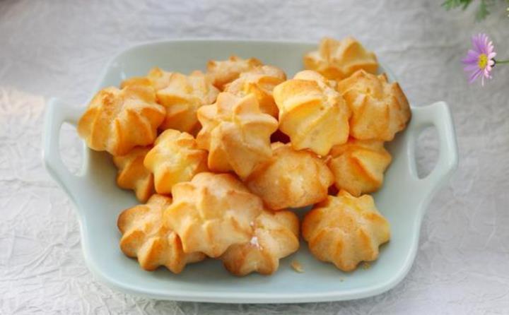  孩子们|夏天，教你在家做奶油泡芙，掌握这个小技巧，外酥里软不塌陷