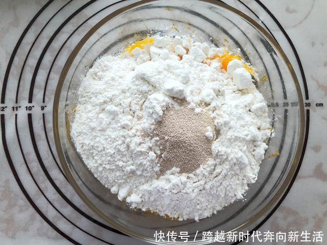  步骤|“南瓜小面包”一口一个超好吃，附做法和配方