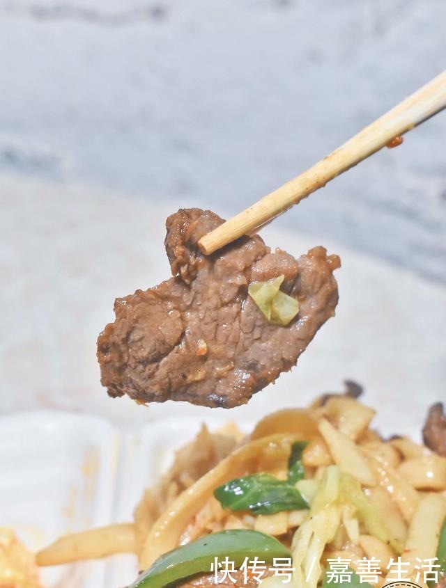 海丰|海丰美食|这条小巷子有着甘心让人排队的味道……