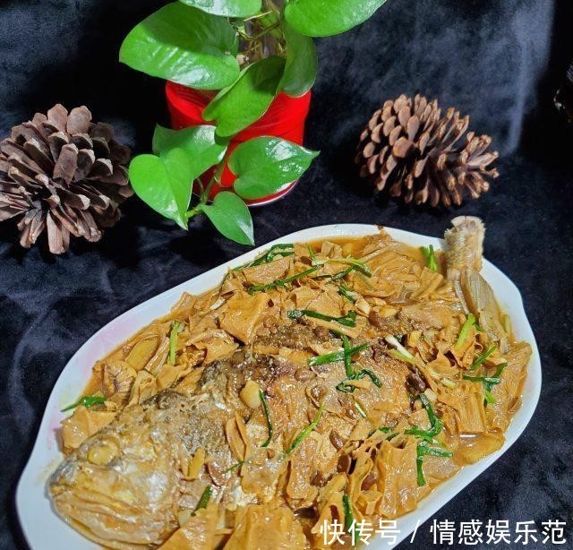 腐竹|腐竹烧黄花鱼,味道鲜美,十分下饭