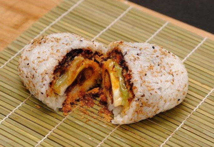  懒人|懒人饭团的做法，一分钟学会，简单美味上班族必备