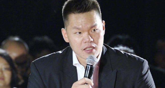 球队当中|一个可能让朱芳雨伤脑筋的事即将到来一悍将的合同不好处理