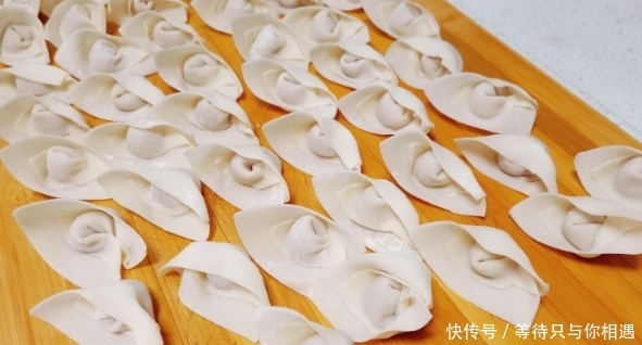实惠|想吃馄饨不用出去买了，教你在家做，方便还实惠，看一次就会