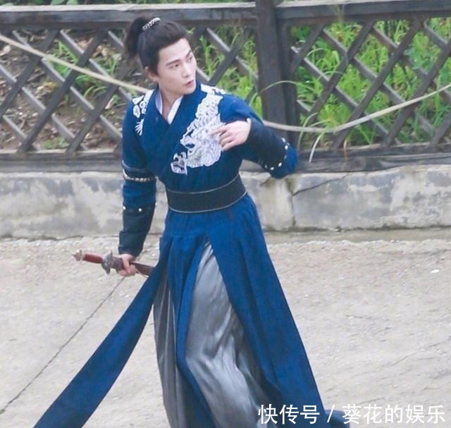 杨洋的古装|《元气满满的哥哥》路透,杨洋古装帅气,粉丝快去演戏吧