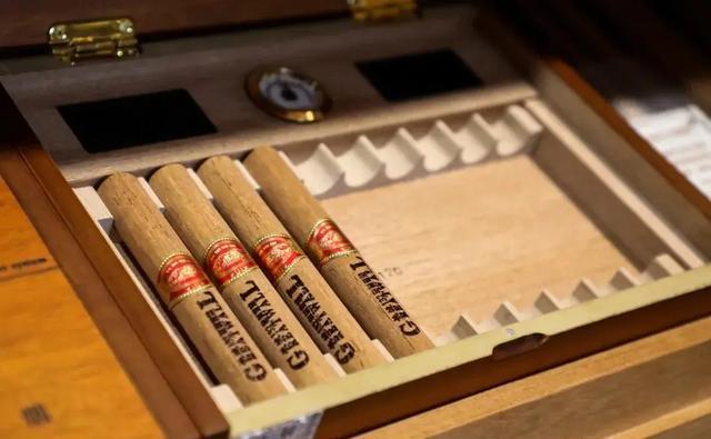 啤酒|金沙滩啤酒城常态化运营,假期嗨不停!