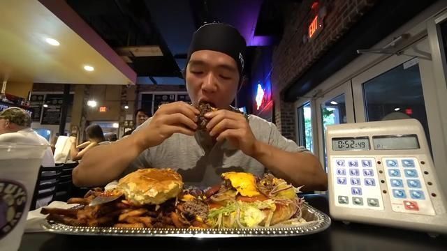 杀手|“糖果杀手”上线,美女吃项链糖+果冻皮,一口下去美滋滋