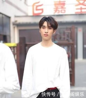 生图|《创造营》撞上《青你3》,选手生图已抢占先机,质量堪忧