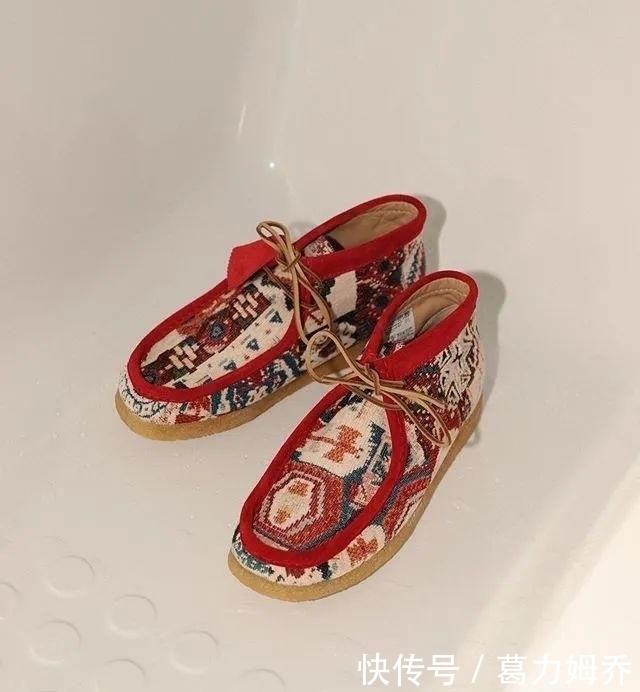 衣服|不会拍照的设计师不是一个好模特