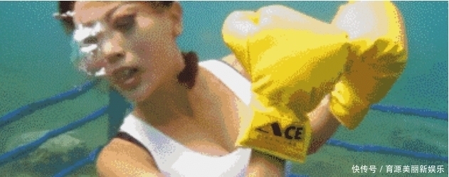 评论|“为啥高级宾馆的浴缸有那么多扶手？”哈哈哈哈哈评论也太坏了