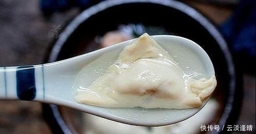 此种|豆腐当饺子皮?此种饺子爽滑无比,入口即化味道倍鲜