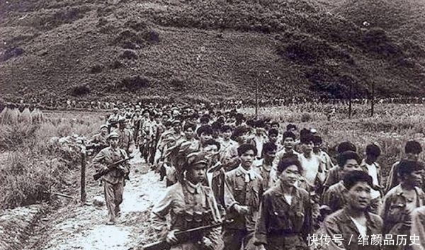 听听|美军撤出汉城，李承晚提出质疑，美军司令李奇微：去前线听听敌人的军号