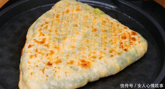 妈妈|全职妈妈早上忙碌1小时，搞定1家4口人早餐，有粥有饼，吃美了