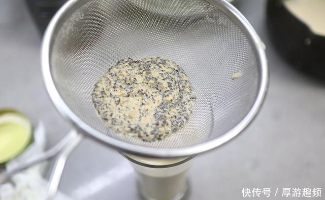 饮品|这道牛奶饮品真霸气,黑红的珍珠好Q弹,多一步降低热量放心喝