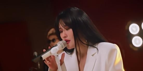 阵容|继吉克隽逸后《歌手》再次放大招,在线阵容连续淘汰两人几成定局