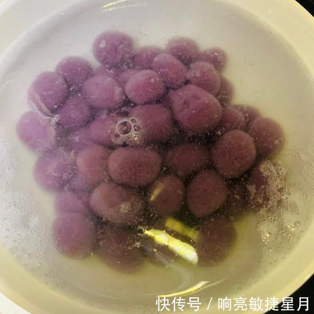  糯米粉|牛奶蜜豆紫薯丸子汤，好吃又可爱
