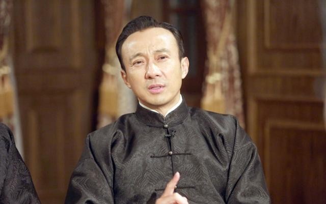 安静|胡兰成一生风流,为何遇到不爱他的佘爱珍,一下就安静了