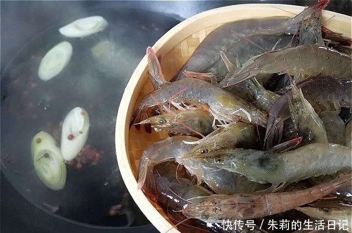 清水|清水煮虾,用不用剔虾线原来一直做错,难怪虾肉老,腥味重