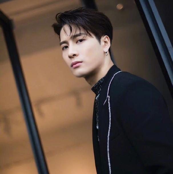  张艺兴|《这就是街舞》即将开播，队长集合完毕，冠军将在他的队伍里诞生