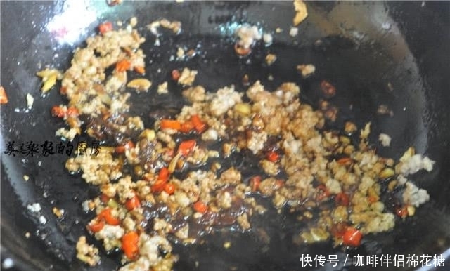 孩子|土豆如此做,1周吃5次孩子都吃不够,爽滑开胃,比肉还香!