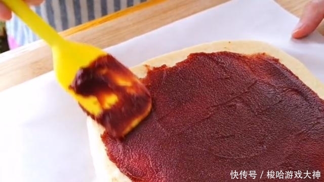 面粉|面粉里加两盒酸奶,不烤,不蒸,也不烙,简单一做,比面包还好吃