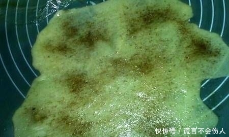 饱满|辣面椒盐葱味软糕,外酥内软,葱味饱满,软劲道!