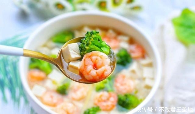  食材|小孩的“长个汤”，补钙还是这2种食材强，鲜香开胃1碗喝精光