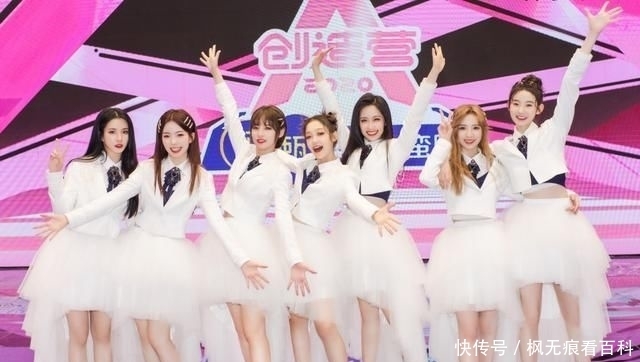 同台|“硬糖少女”刚出道,新综艺就安排上了我却在关注同台的嘉宾