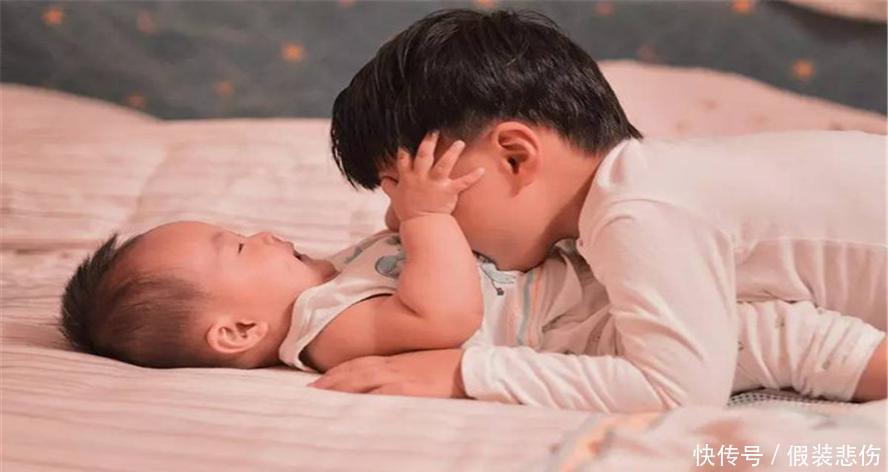  关系|家有两个宝，不知道怎么处理两个孩子关系，看看这几点