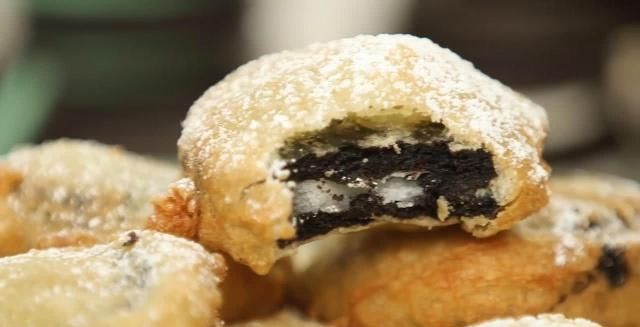 利奥炒冰激|被“玩坏”的奥利奥,你都吃过哪些奥利奥黑暗料理