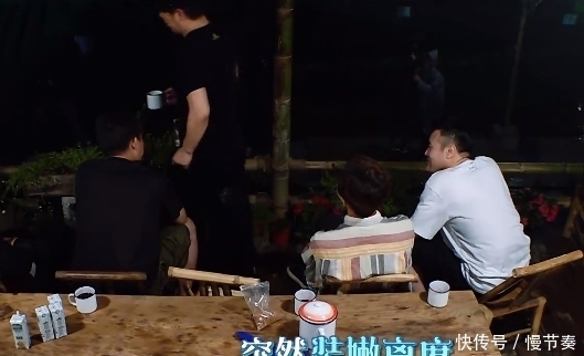  陷入|陷入一个怪圈的《向往的生活》，也该结束了！