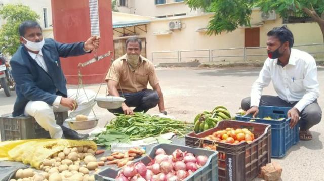 救助金|失业率飙升的印度:大律师法院外卖菜,救助金成"空头支票"