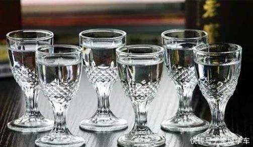 白酒|喝一杯白酒相当于喝多少啤酒看完后才明白,和自己想的差多了!