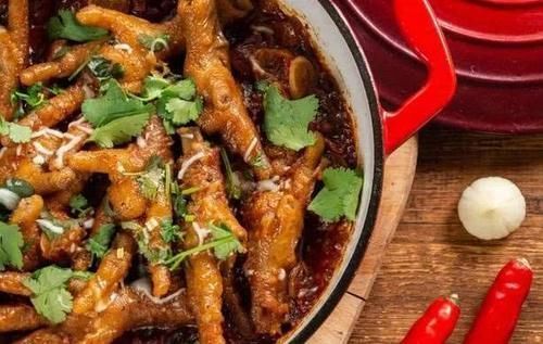  脱骨|鸡爪做法众多，美味且独特，茄汁鸡爪鲜香下饭，虎皮鸡爪一口脱骨