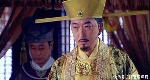 百姓|皇帝偷偷在宰相衣服上烫个洞，第二年发现洞还在，下令：打开库房