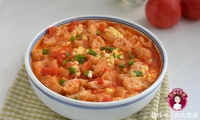  好吃|教你一个剩油条好吃的做法，酸溜开胃特省事，端上桌就差舔盆了