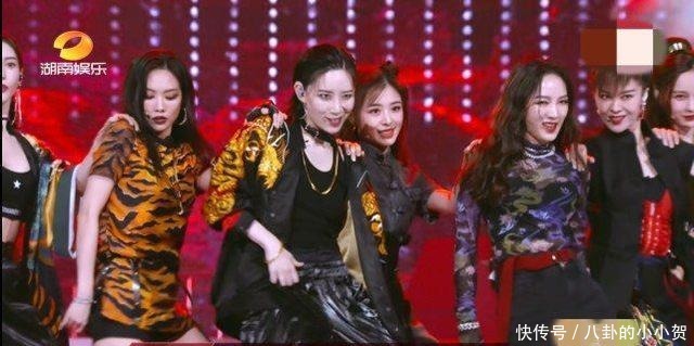  公演|《浪姐》大碗宽面组公演用力过猛表情狰狞，仅张含韵表情管理到位