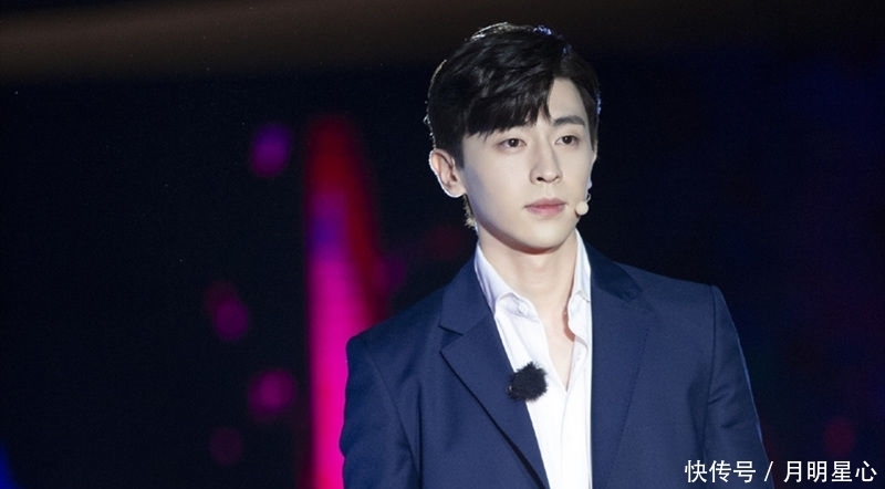 感低|《极挑》邓伦一来就成C位,张艺兴无所谓,王迅存在感低得像路人