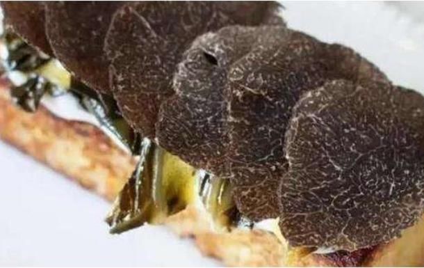 东西|中国人不要的东西,在美国1斤就能卖几千美元,网友不敢扔了