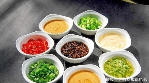 加水|调芝麻酱时,最忌直接加水调,大厨教你一个妙招,口感细腻又香浓