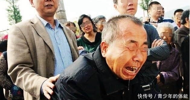  心愿|母亲临终心愿未了, 小儿子找人假扮被拐哥哥, 无巧不成书假的成真了