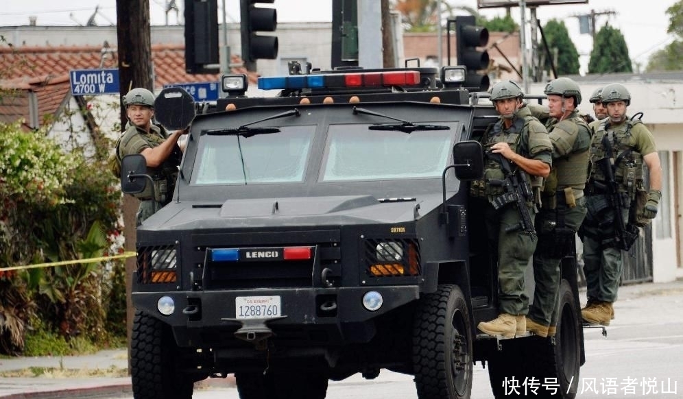 特种部队|美警察装备有多好?23年花费军方72亿美元,专家:以为是特种部队